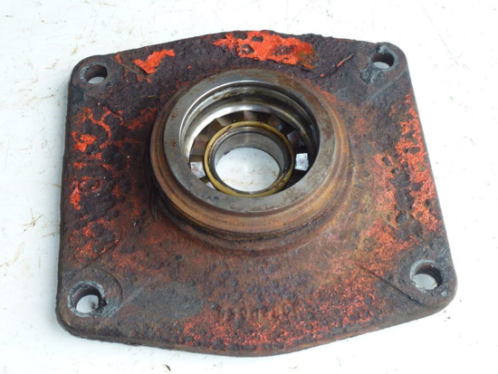 Picture of Disk Housing Cap 5590450N Kuhn FC303GC FC353GC FC352G Disc Mower Conditioner