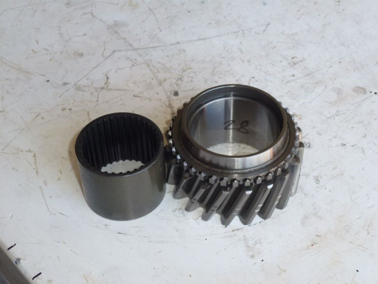 Picture of Transmission First Shaft 20 Tooth Gear 3C152-28220 Kubota M9960 Tractor