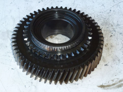 Picture of John Deere L155889 Gear to Tractor L116451