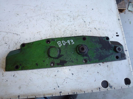 Picture of Axle Bull Gear Cover T17498 John Deere Tractor