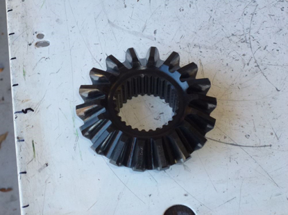 Picture of Differential Bevel Gear L158220 John Deere Tractor L28376