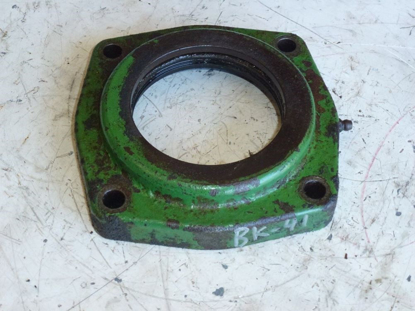 Picture of Rear Axle Seal Case Cover CH16472 John Deere 1250 1450 Tractor Housing