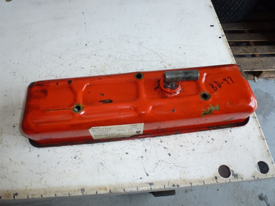 Picture of Cylinder Head Valve Cover A37212 J I Case Tractor