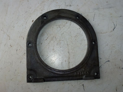 Picture of Oil Seal Housing R41406 John Deere Tractor R78124
