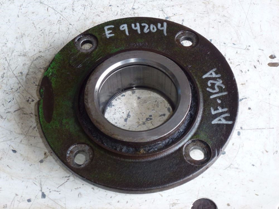 Picture of CutterBar Bearing Housing E94204 John Deere 930 920 910 915 925 945 926 Mower E98766 E91346