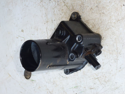 Picture of Front Drive Shaft Housing Cover M807670 John Deere 4100 4110 Tractor Transaxle