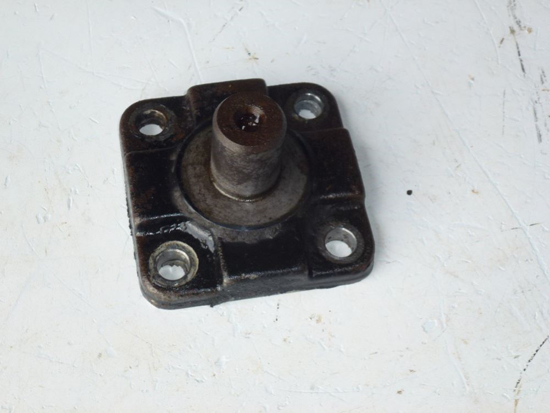 Picture of 4WD Axle Steer Arm Holder Cap 76-7660 Toro 6500D 6700D 3500D 455D 335D Mower 767660