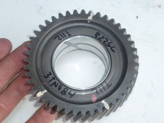 Picture of John Deere AM881829 Idler Gear Yanmar 3TNV84 3225C 3235C 3245C 3120 3320 3520 3720 MIA880571