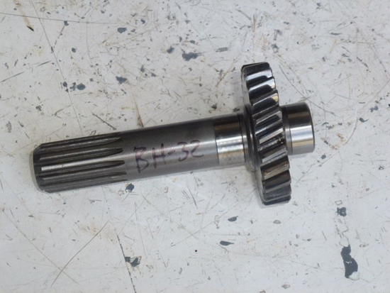 Picture of Transmission Gear Shaft 24T Helical 6244152M1 Agco Challenger MT285B MT295B Tractor Massey Ferguson