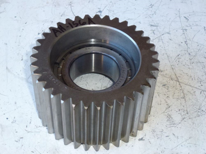 Picture of Planetary Gear L152490 John Deere Tractor L77528 L172081