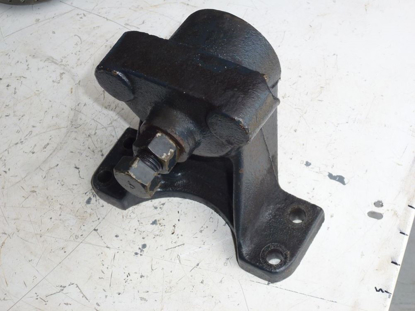 Picture of Front 4wd Axle Pivot Support 3606405M91 Challenger MT285B MT295B Tractor