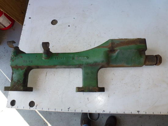 Picture of Water Manifold R50415 John Deere Tractor