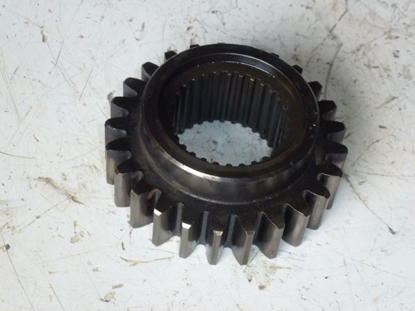 Picture of PTO Related 25 Tooth Gear 1962008C1 Case IH 275 Compact Tractor MFD