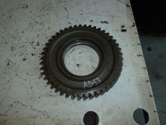 Picture of Idler Gear CC19317 John Deere 240 260 270 New Holland 274074 462 463 Disc Mower Kuhn 56143120