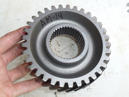 Picture of Transmission Second Shaft Gear 33 Tooth 3C152-28290 Kubota M9960 Tractor