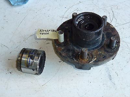 Picture of 2WD Rear Axle Hub 92-9651 114-3908 off Toro 6500D 3500D 455D Mower 929651 1143908