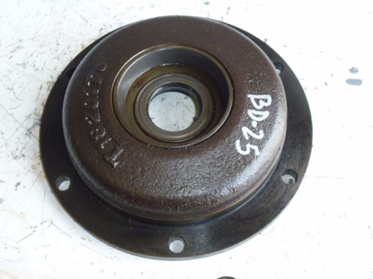 Picture of Differential Bearing Housing Quill T18201 John Deere Tractor