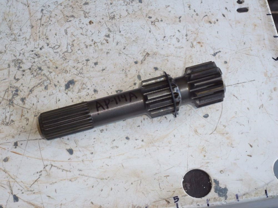 Picture of Final Shaft M800607 John Deere 655 755 756 855 856 955 F1145 1600 Turbo Tractor