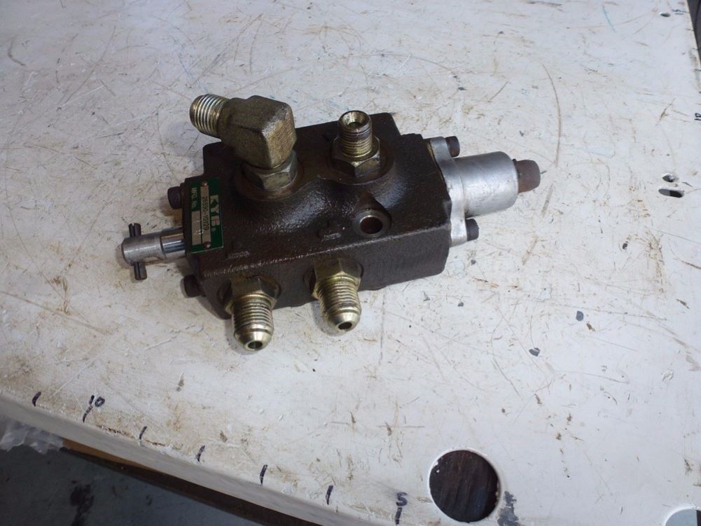 Eastern Triangle Enterprises LLC EStore. Hydraulic Lift Control Valve