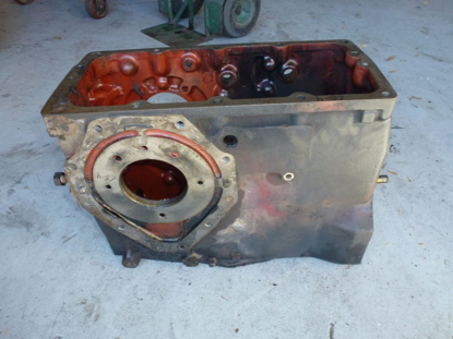 Picture of Final Drive Transmission Housing 1961937C1 Case IH 275 Compact Tractor Gear 1963623C1