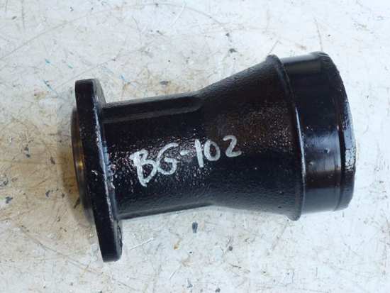 Picture of Rear Axle Bearing Housing SBA322261832 Ford New Holland CM224 Mower 83984681