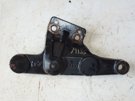 Picture of 4WD RH Axle Case Support Steer Rod Arm 100-3746 Toro 5200D 5400D 5500D Mower 1003746