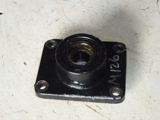 Picture of 4WD Axle Bearing Case 95-7535 Toro 5200D 5400D 5500D 228D 328D 3280D Mower