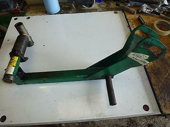 Picture of Rear Center Reel Lift Arm 893386 Ransomes GreensPlex 160 Mower 160D