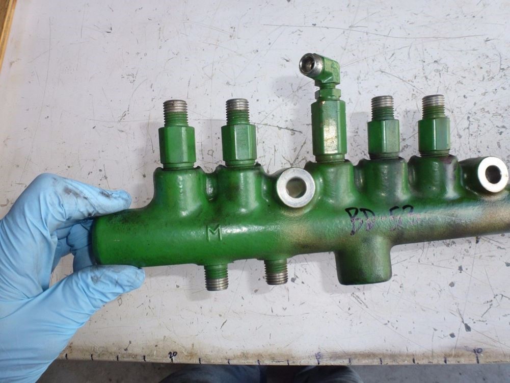 Eastern Triangle Enterprises LLC EStore. High Pressure Fuel Rail RE520928 off 2010 John Deere
