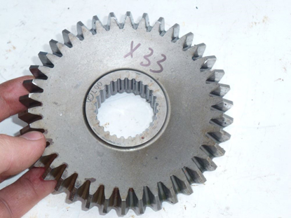 Picture of Side Gearbox Bevel Gear 55824200 Kuhn FC303GC Disc Mower Moco 38 tooth