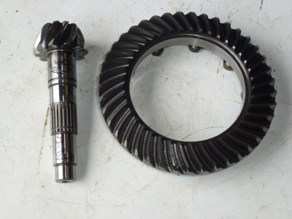 Picture of Ring & Pinion Gear ET14348 John Deere 3325 3365 Mower