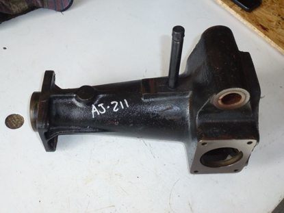 Picture of 4WD Axle Housing 93-7778 Toro 6500D 6700D 455D 3500D Mower A Gear Case 937778