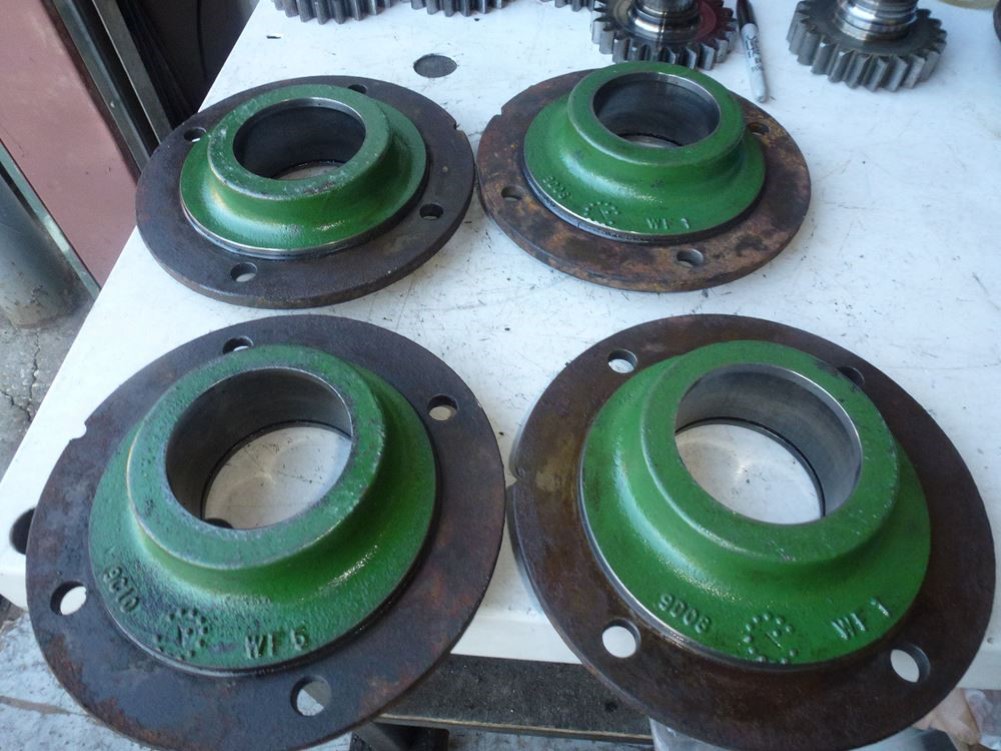 Eastern Triangle Enterprises LLC EStore. CutterBar Bearing Housing E91346 John Deere 930 920