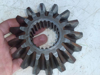 Picture of Pinion Gear in Gyrodine Hitch 56047600 Kuhn FC352G Disc Mower Conditioner 16T