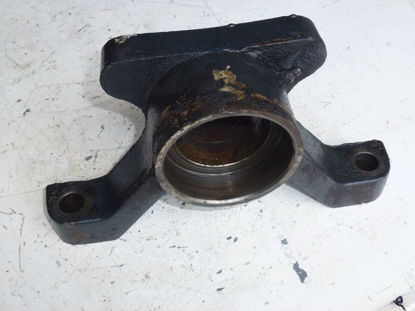 Picture of Front 4wd Axle Pivot Support 3606560M92 Challenger MT285B MT295B Tractor Rear