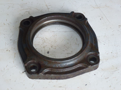 Picture of Rear Axle Bearing Seal Cover 36330-48125 Kubota M4700 Tractor Housing