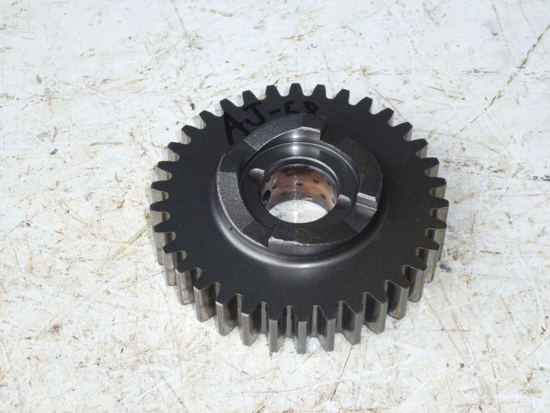 Picture of PTO Gear AM879374 John Deere 4100 4110 Tractor Transmission Transaxle
