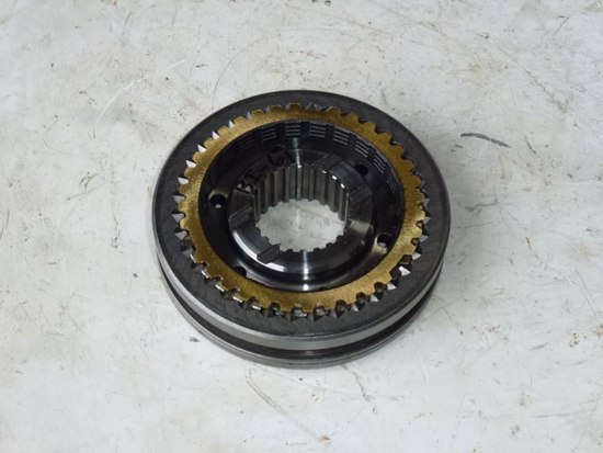 Picture of Shuttle Shifter Synchronizer TD060-62532 TD060-22452 TD160-28450 Kubota Tractor TD060-22450 TD060-62530