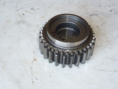 Picture of Countershaft Gear TD050-22210 24T Kubota Tractor