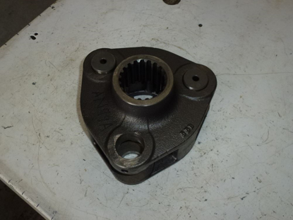 Picture of Rear Axle Planetary Gear Carrier 32530-26823 Kubota M4700 Tractor Support 32530-26820 32530-26824