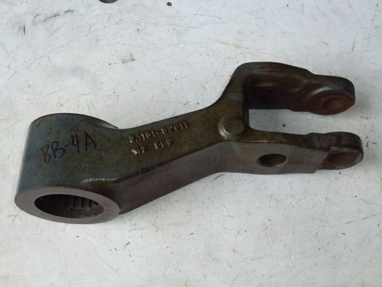 Picture of 3 Point Upper Lift Arm Lever 3A151-82910 Kubota 3A151-82911