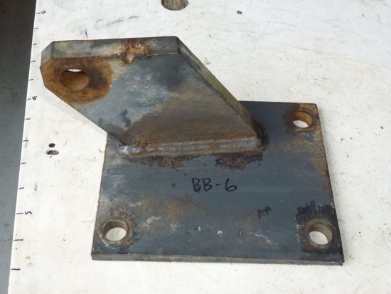 Picture of 3 Point RH Right Stabilizer Bracket 3A151-91080 Kubota