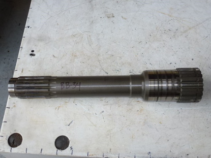 Picture of Transmission Input Shaft 3A151-28200 Kubota