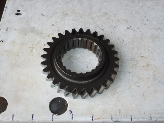 Picture of Transmission Input Shaft 28T Gear 3A151-23330 Kubota