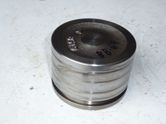 Picture of 3 Point Lift Piston 3A151-82571 Kubota 3A151-82572 3A151-82570