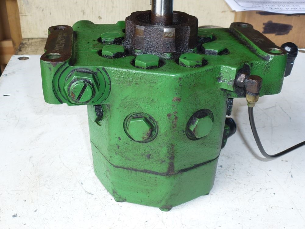 Eastern Triangle Enterprises LLC EStore. Hydraulic Pump AR39168 AR89064 AR103033 John Deere