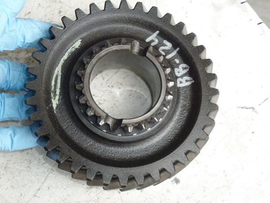 Picture of John Deere T21976 Tractor Gear