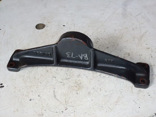 Picture of Rear 4WD Axle Holder SBA322262850 New Holland MC28 Mower 322262850 87763701