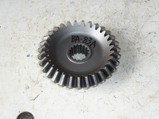 Picture of 4WD Axle Hub Bevel Gear SBA326370770 New Holland MC28 Mower 87763743