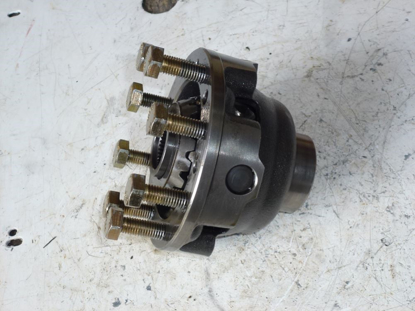 Picture of Front Axle Differential w/ Gears SBA326110593 New Holland MC28 Mower SBA326140030 SBA326160030